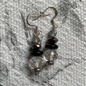 beautiful black and grey earrings✨✨✨